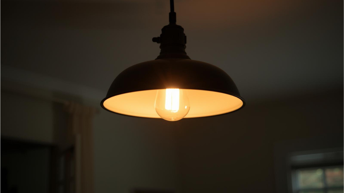 Luz da casa piscando: possíveis significados simbólicos