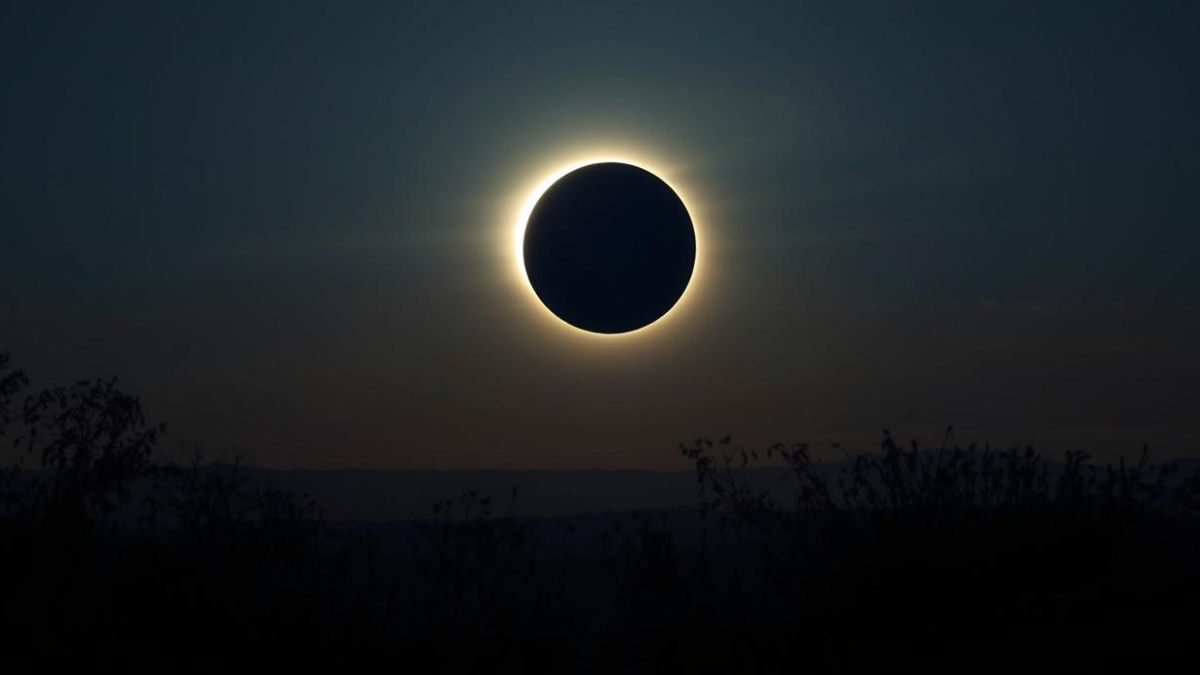 O que significa sonhar com eclipse? Interpretações simbólicas
